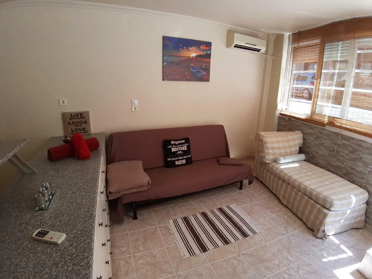 Studio At Salonic Apartament